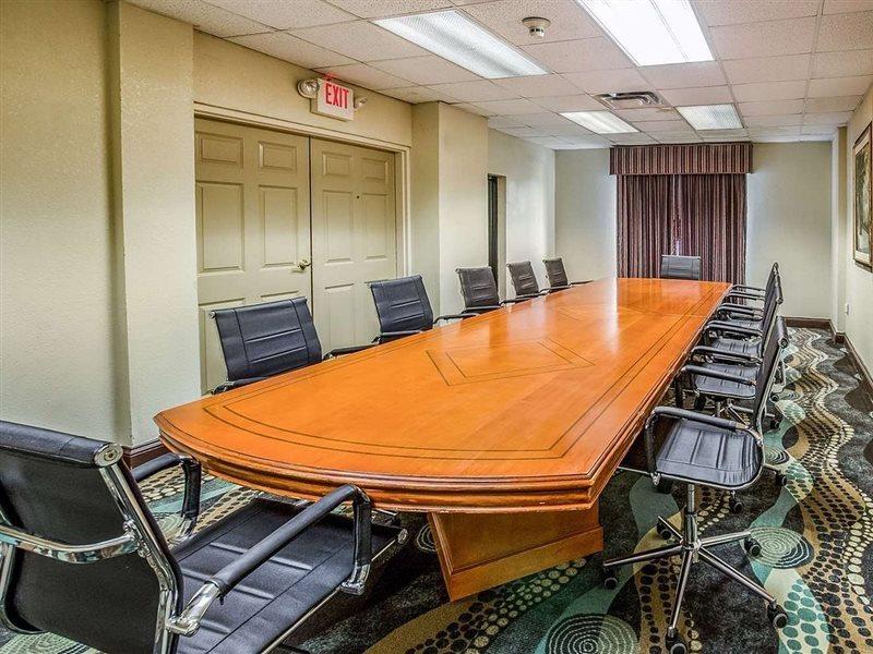 Savannah Gateway Hotel & Suites Georgetown Bagian luar foto