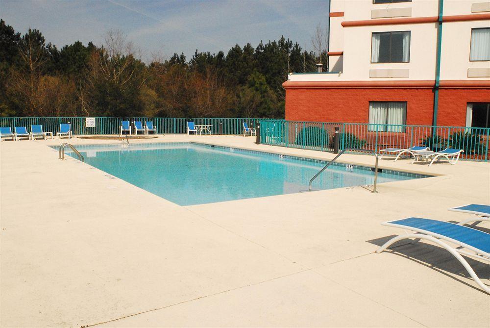 Savannah Gateway Hotel & Suites Georgetown Fasilitas foto