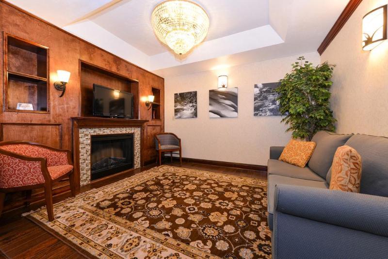Savannah Gateway Hotel & Suites Georgetown Bagian luar foto