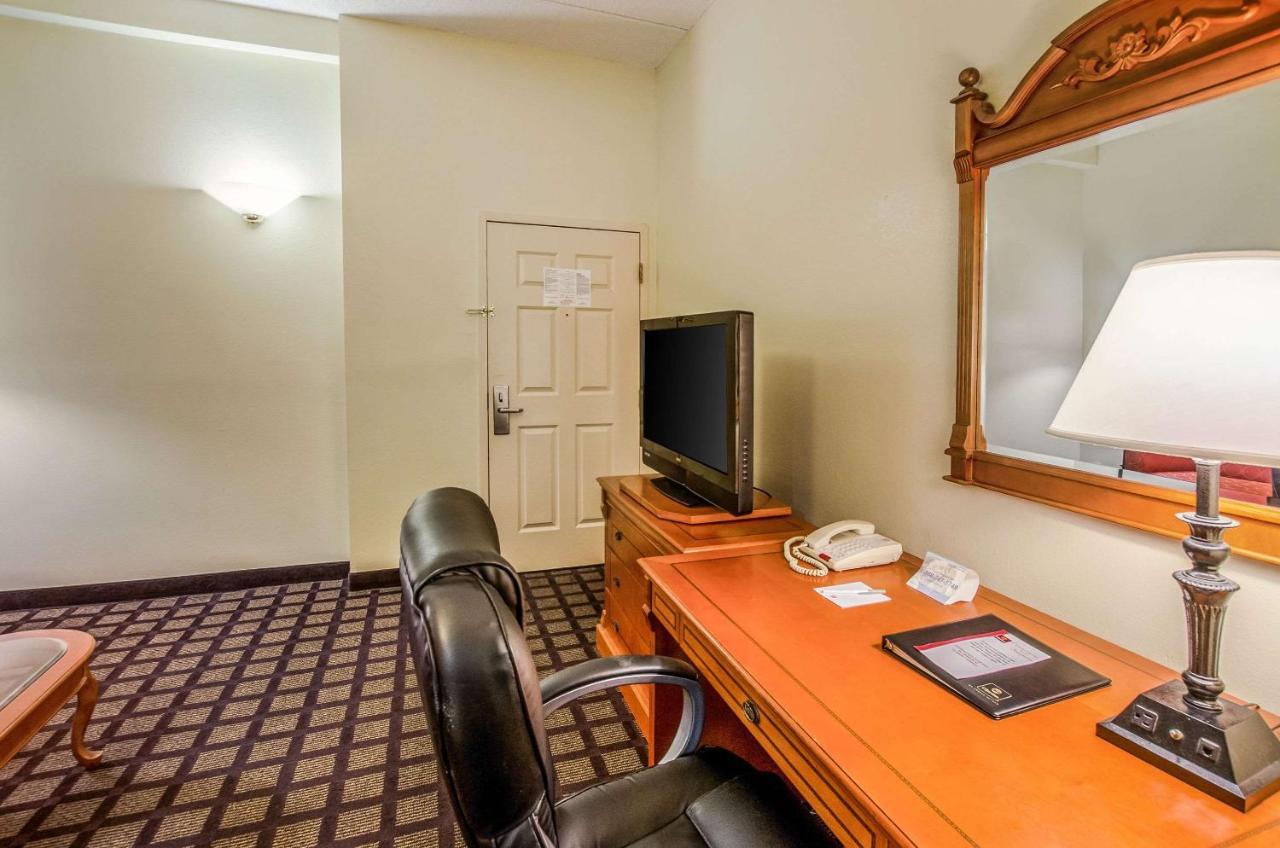 Savannah Gateway Hotel & Suites Georgetown Bagian luar foto