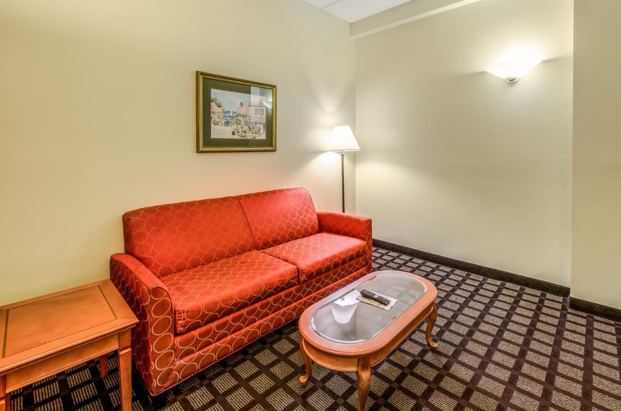 Savannah Gateway Hotel & Suites Georgetown Bagian luar foto